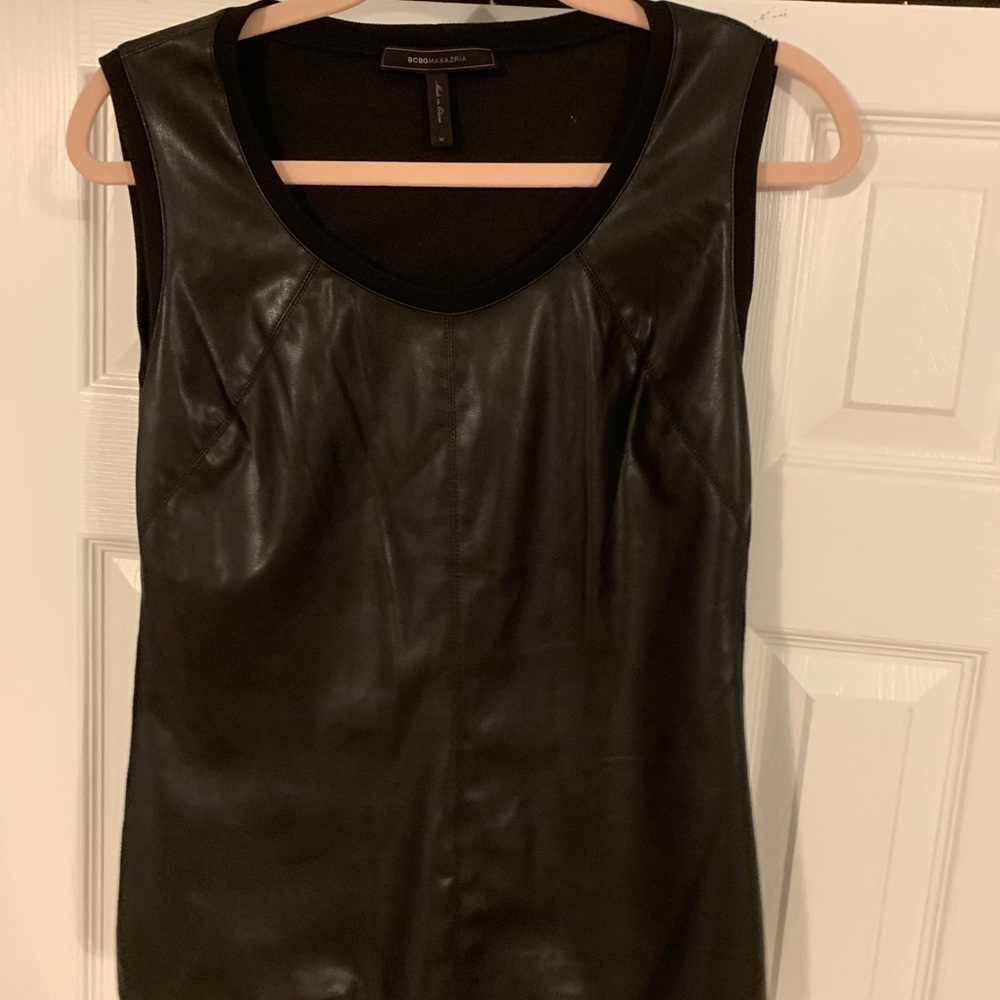 BCBG top